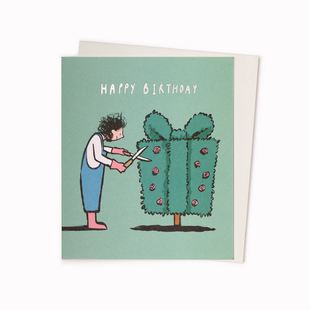 happy-birthday-topiary