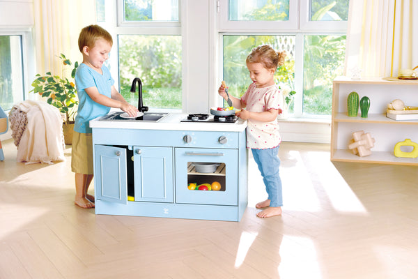 Hape Deluxe Kitchen with Running Water Toy Kitchens