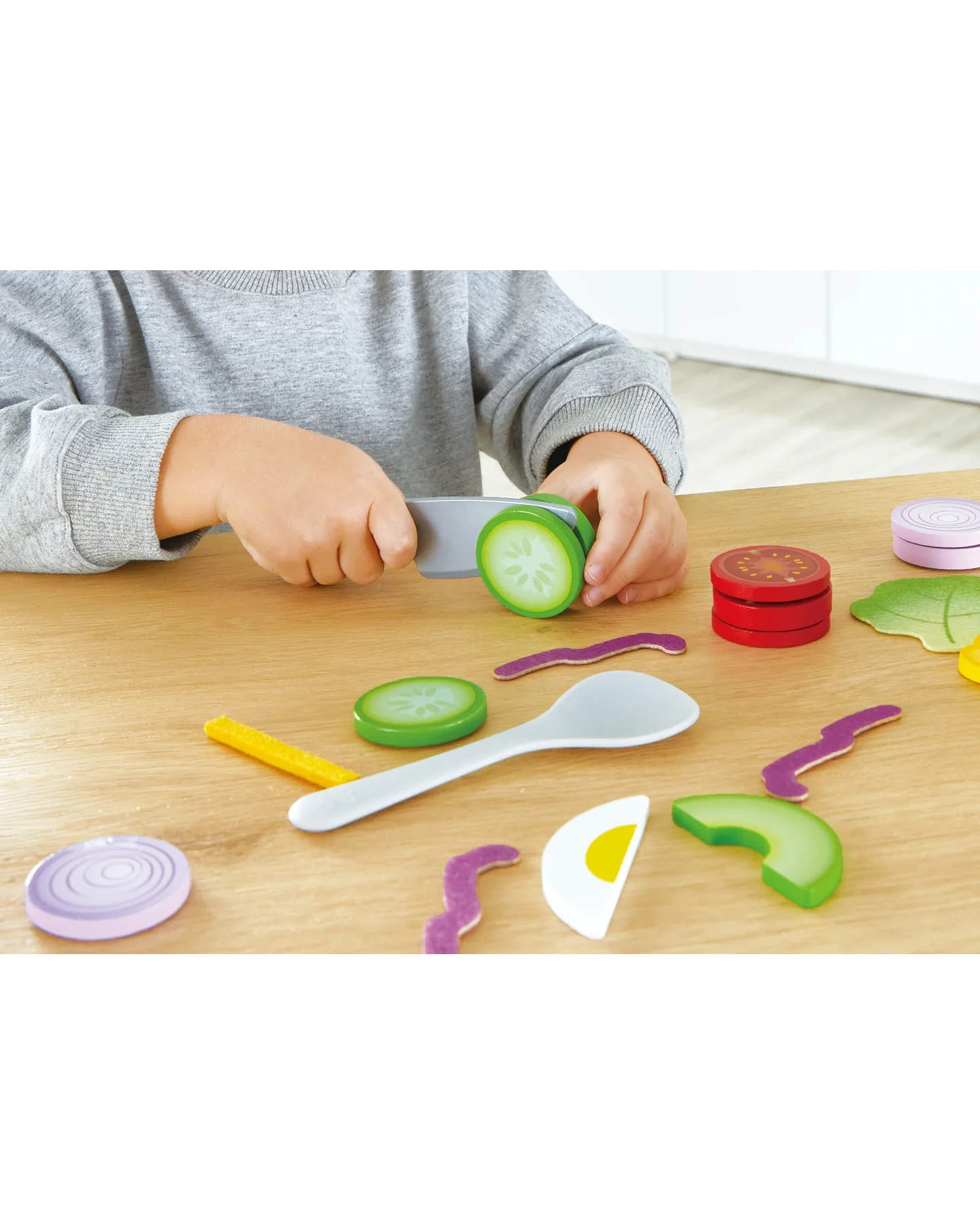 hape-healthy-salad-playset