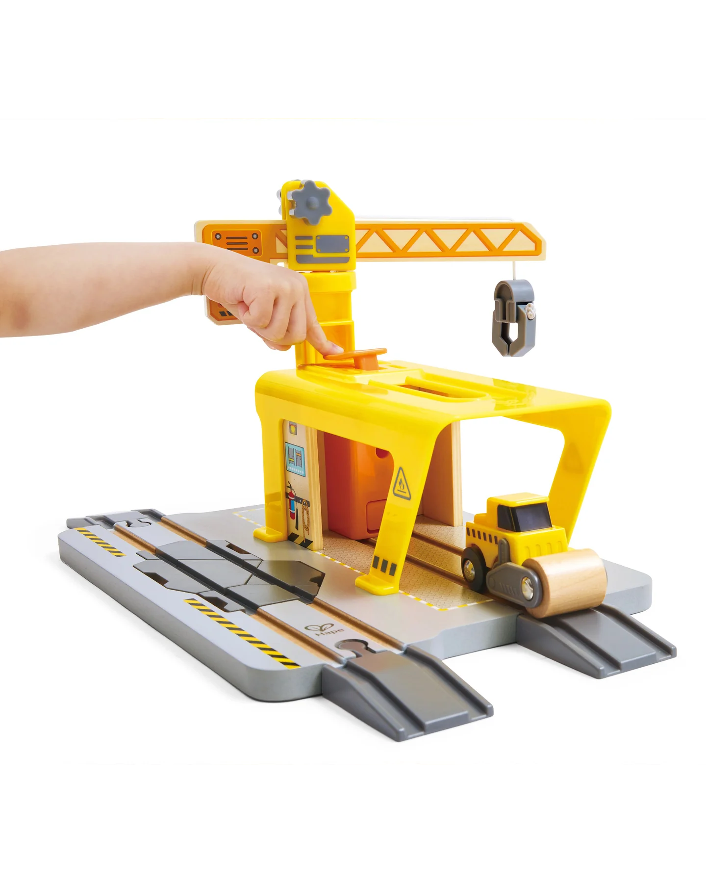 hape-railway-crane-constructio