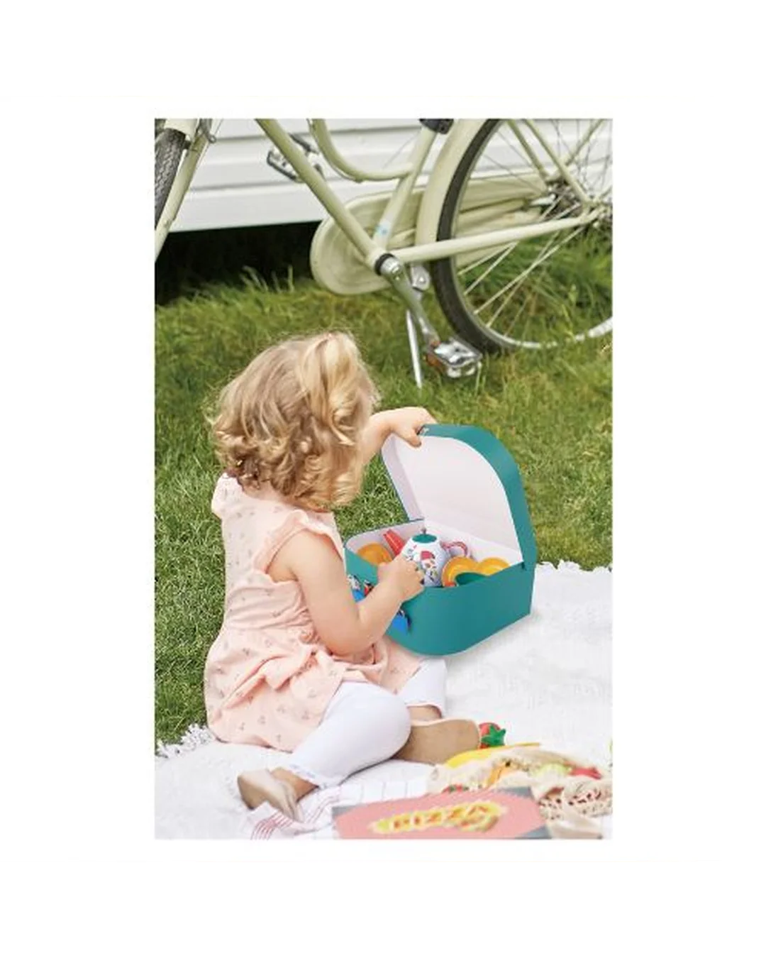 hape-tea-time-playset