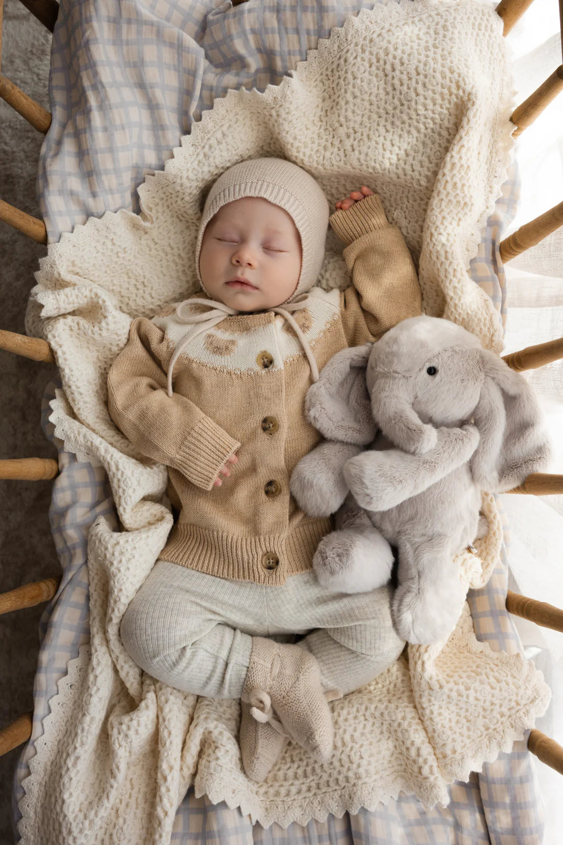 Snuggle Bunnies - Olive The Elephant Soft Toy