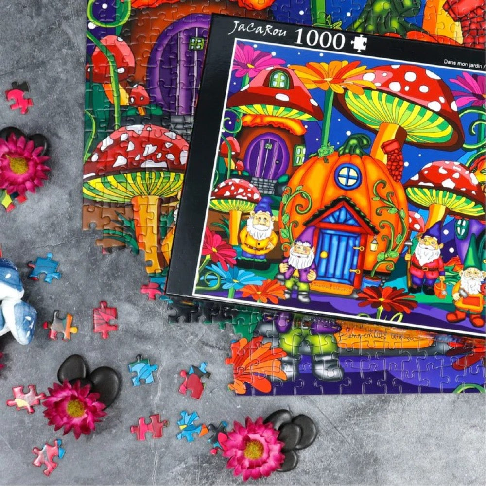 Jacarou Hiding in My Garden 1000pc Jigsaw Puzzle