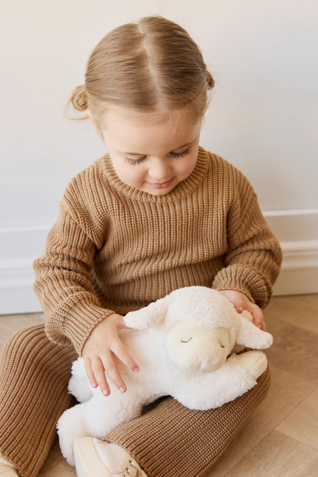 Snuggle Bunnies - Lambie The Lamb