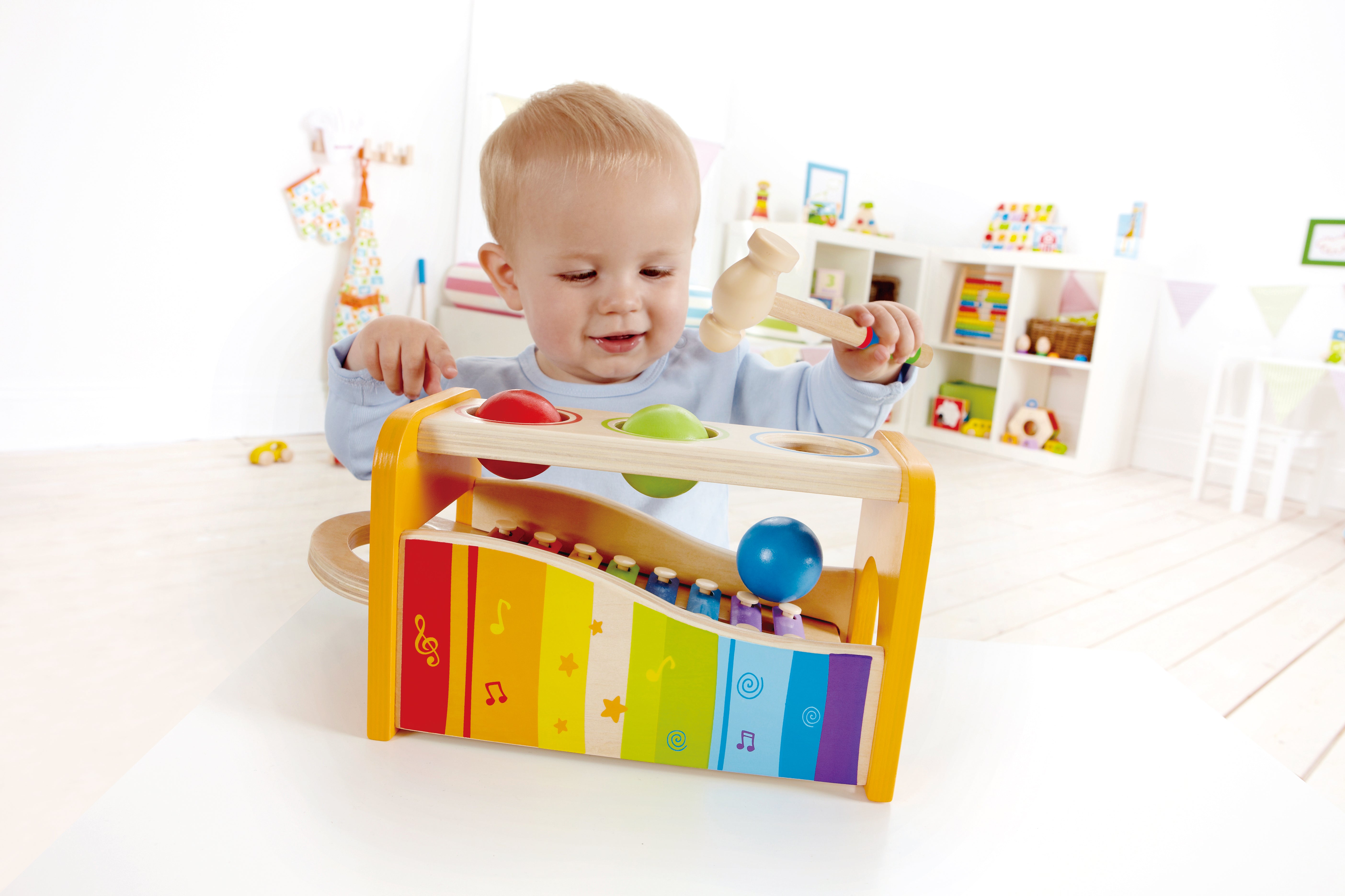hape-pound-and-tap-bench