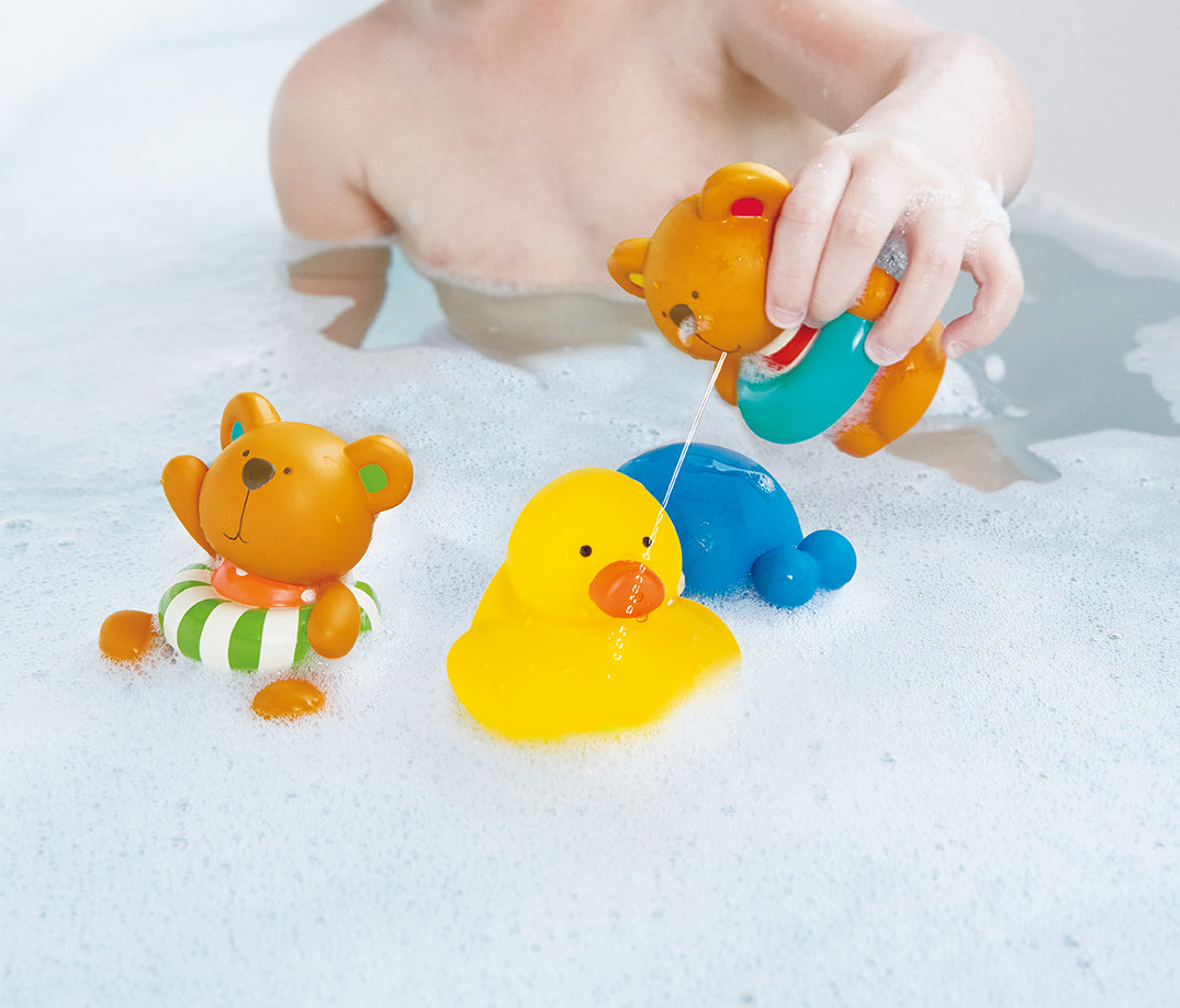 hape-teddy-and-friends-bath-squirts
