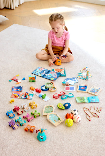 hape-sliding-pocket-puzzle