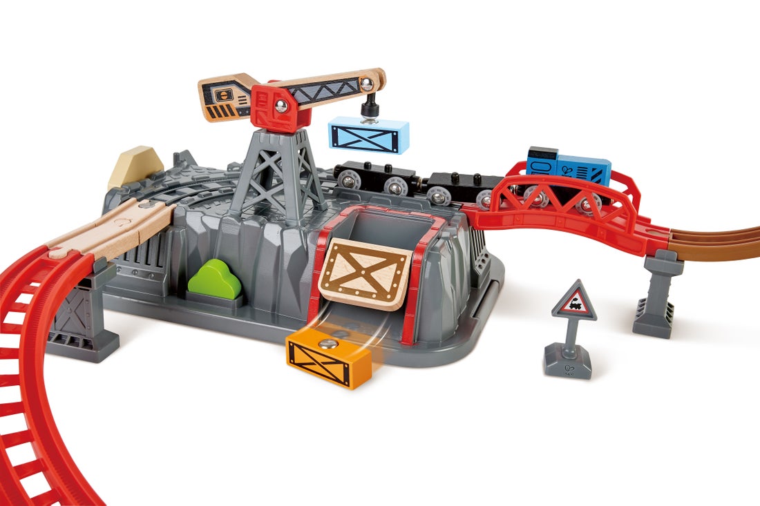 hape-railway-bucket-builder-set
