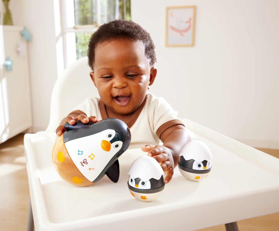 hape-wobbling-penguin-family