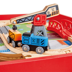 hape-ride-on-and-foldable-engine-table