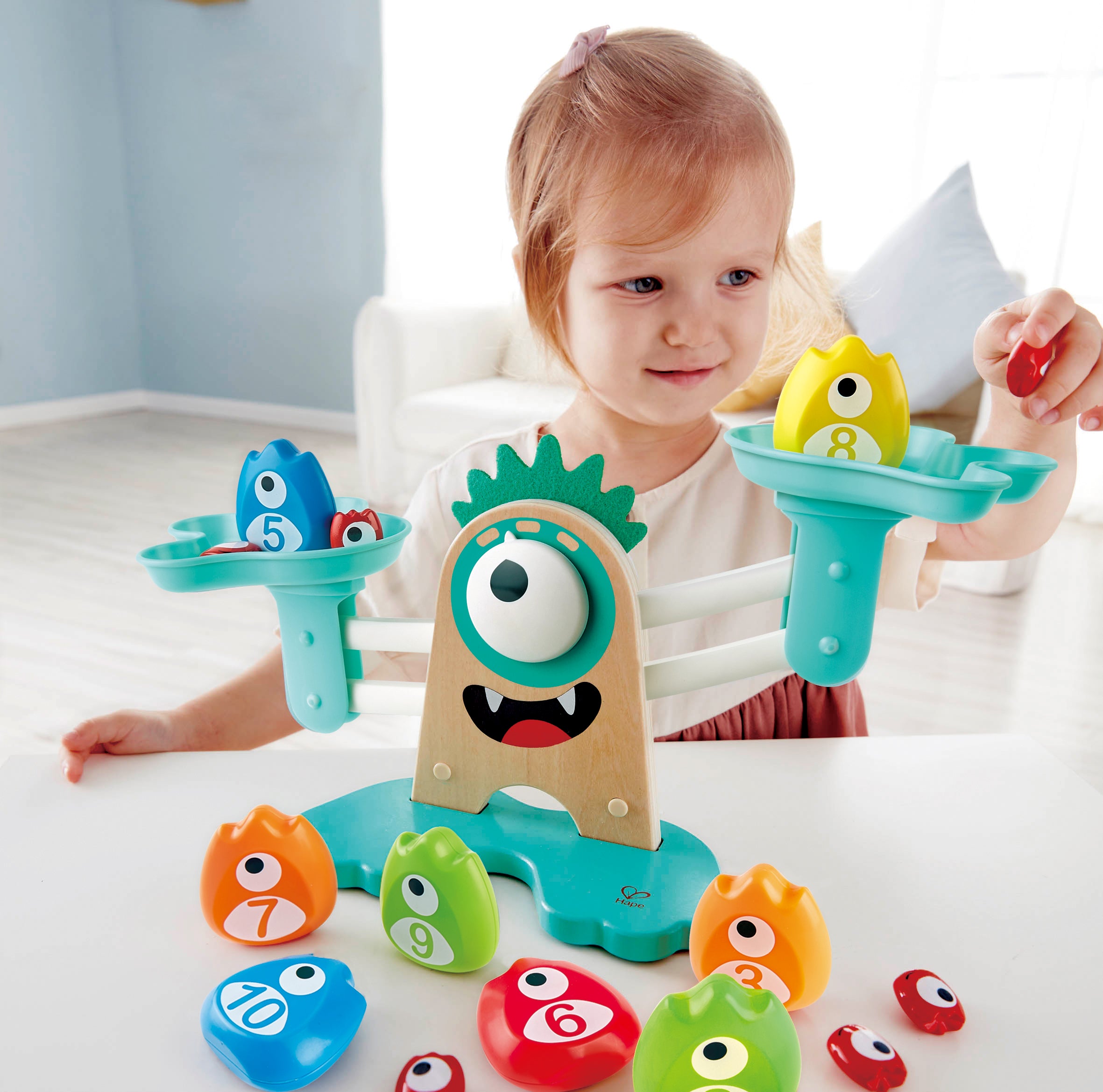 hape-monster-math-scale