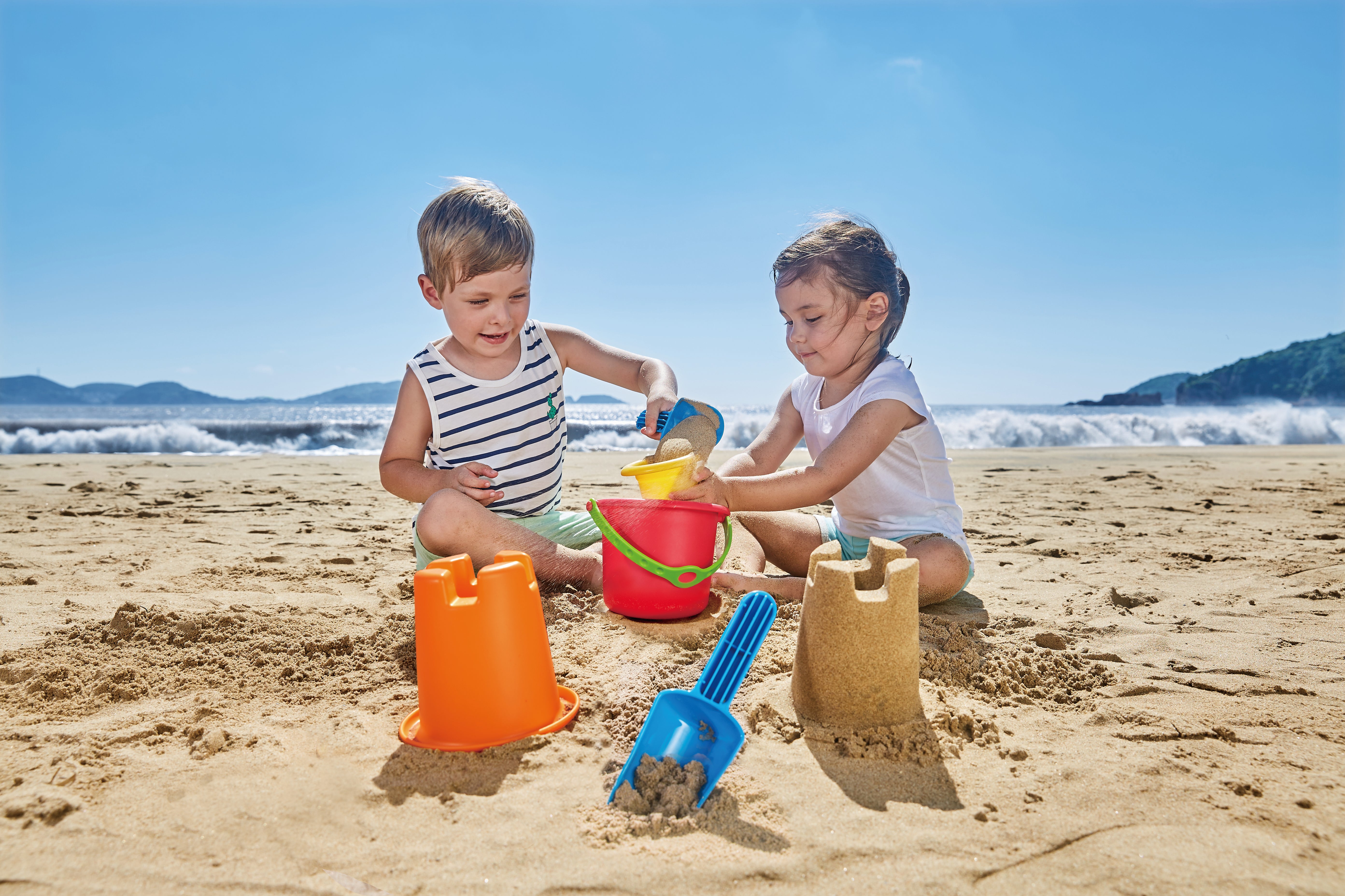 hape-5-in-1-beach-set