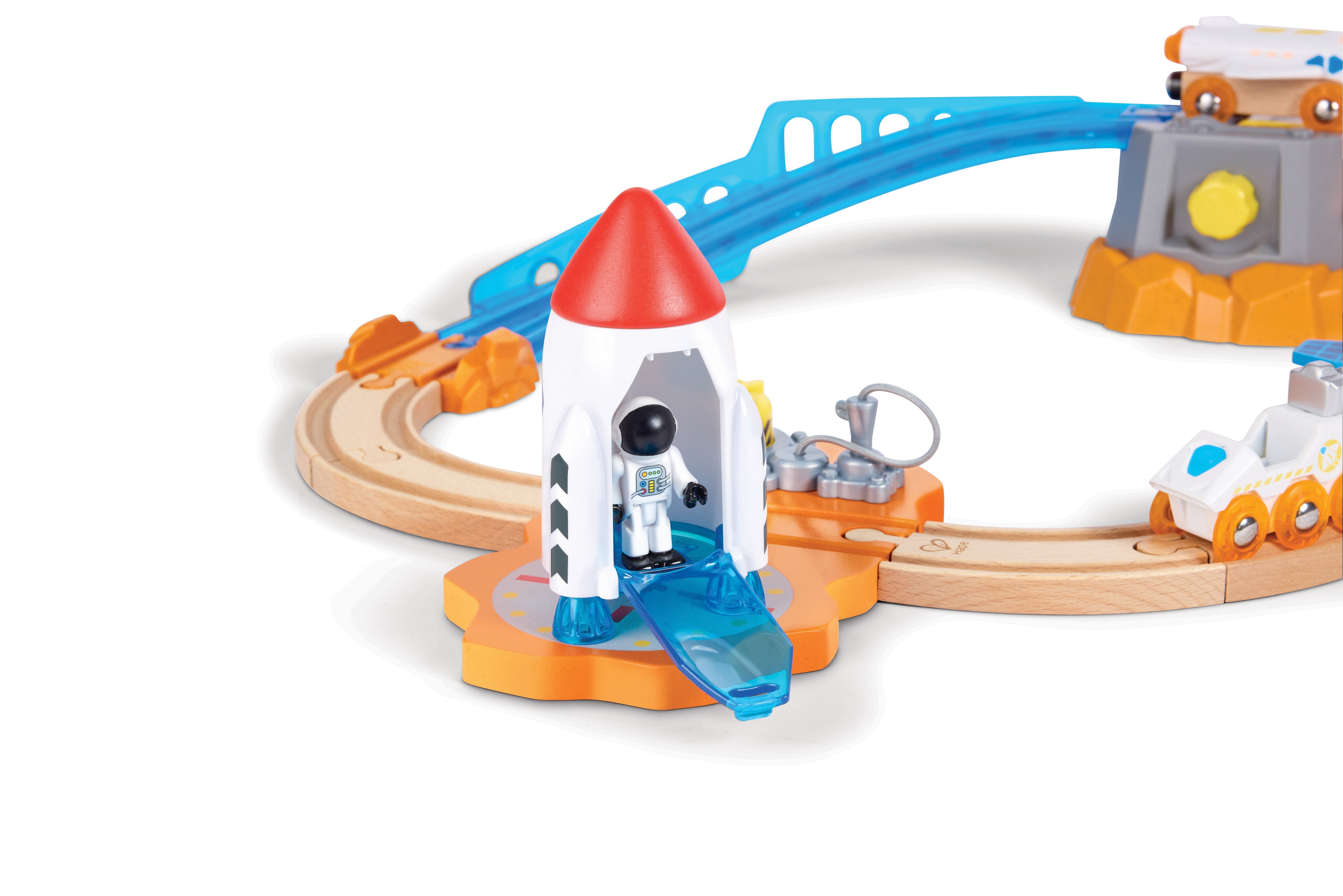 hape-space-adventure-play-set