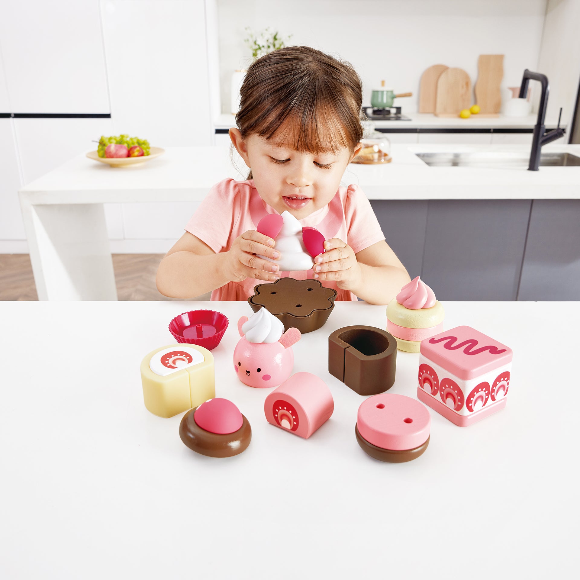 hape-dessert-strawberry