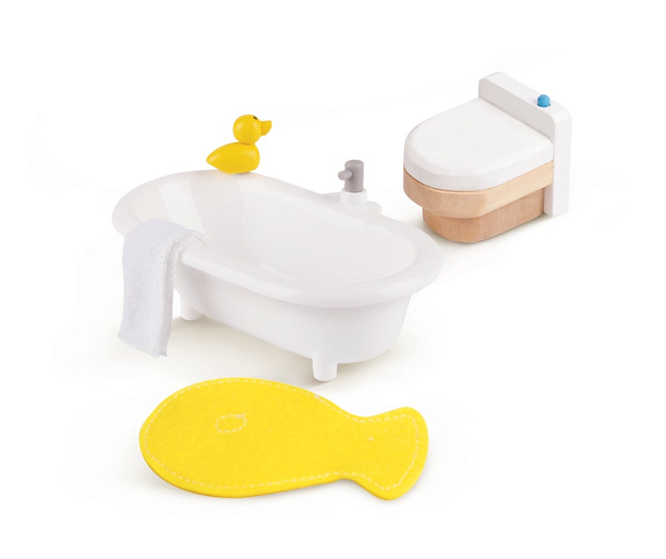 hape-family-bathroom