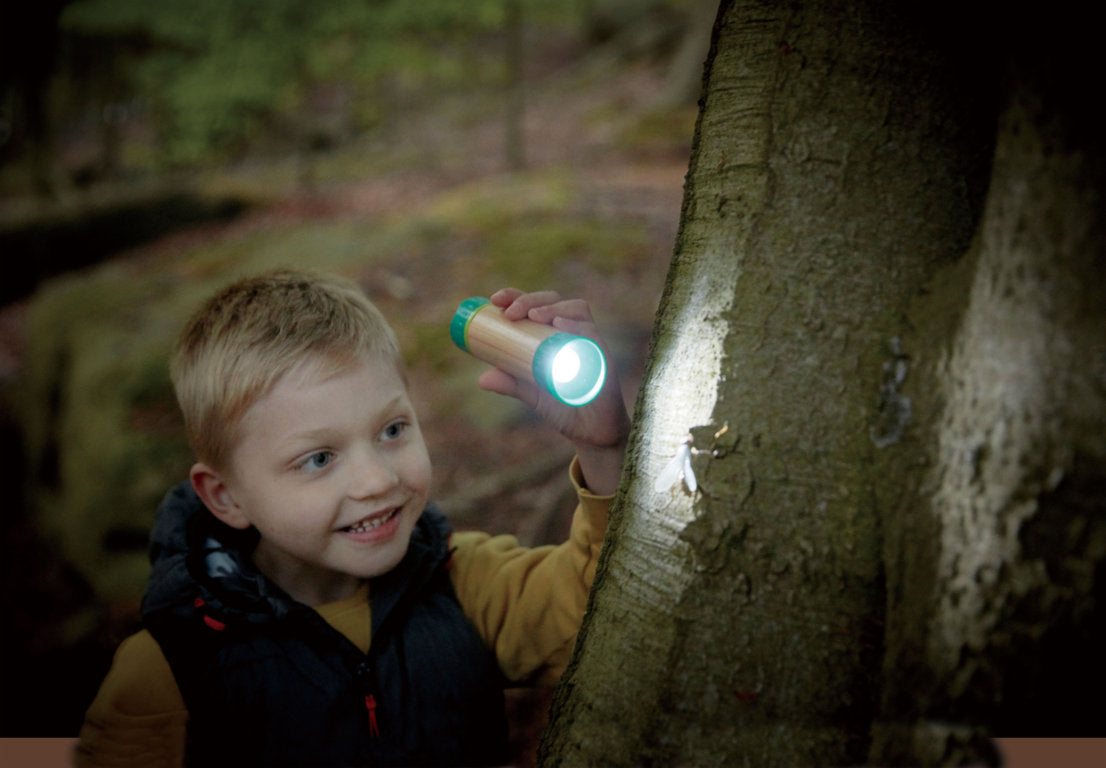 hape-hand-powered-flashlight