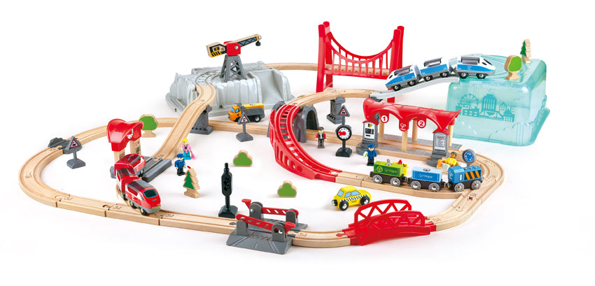 hape-city-train-bucket-set