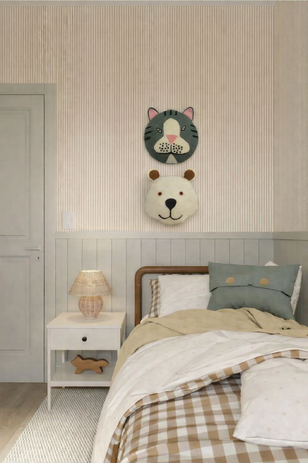 Alan Bear Flat Head Wall Decoration
