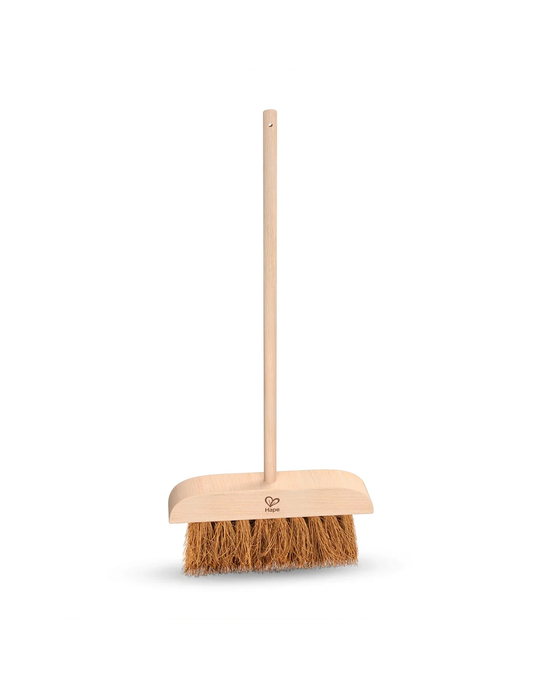 April) Hape Yard Broom