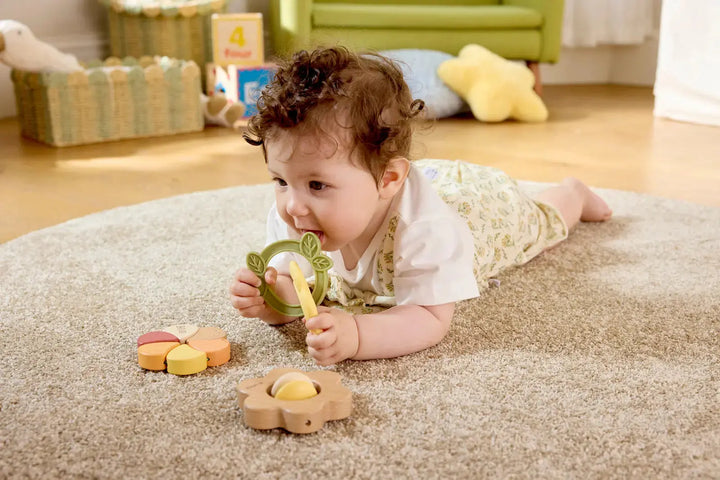 Hape x The Met Artful Flowers Rattle Trio