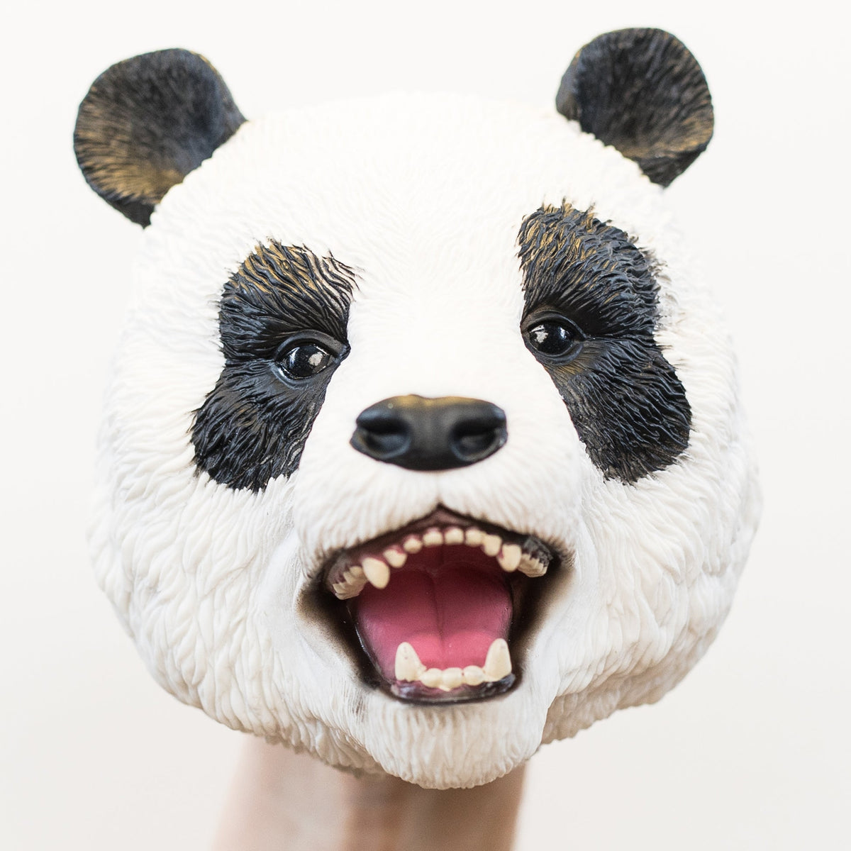 Wild Thingz Panda hand puppet with movable mouth