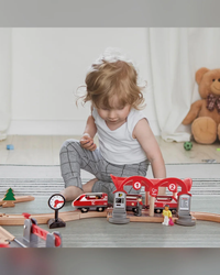 hape-busy-city-rail-set