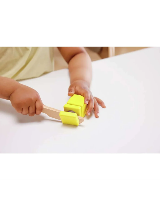 Hape Ding & Pop-up Toaster