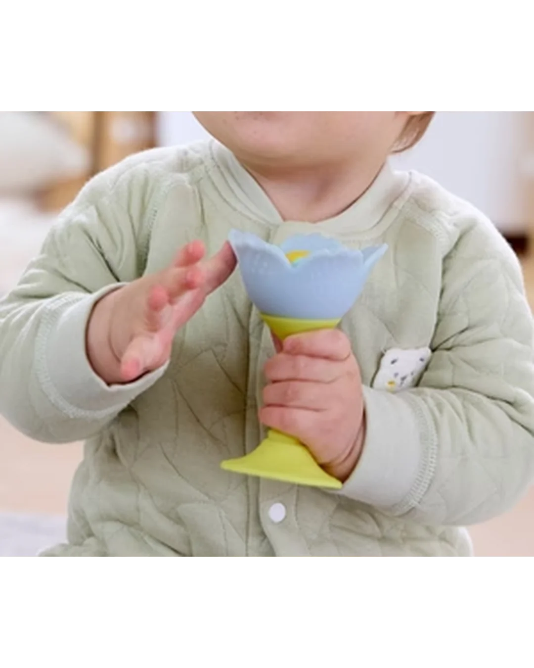 hape-flower-teether-blue