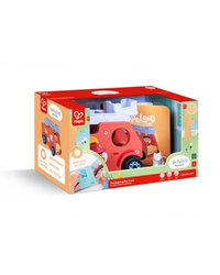 hape-land-the-roaring-fire-truck