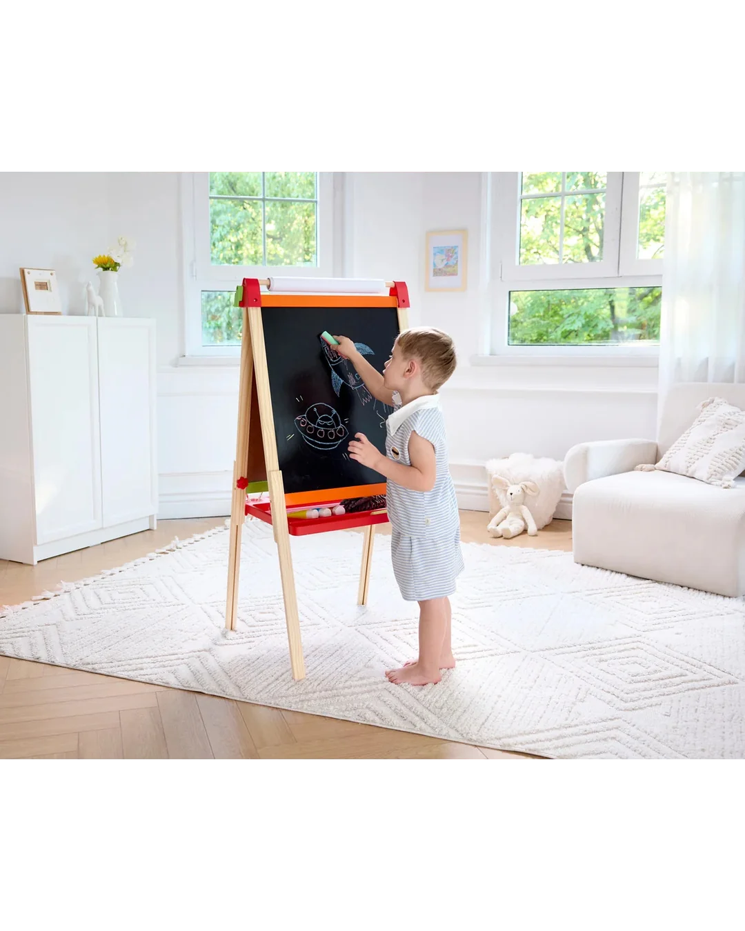 hape-little-artists-easel