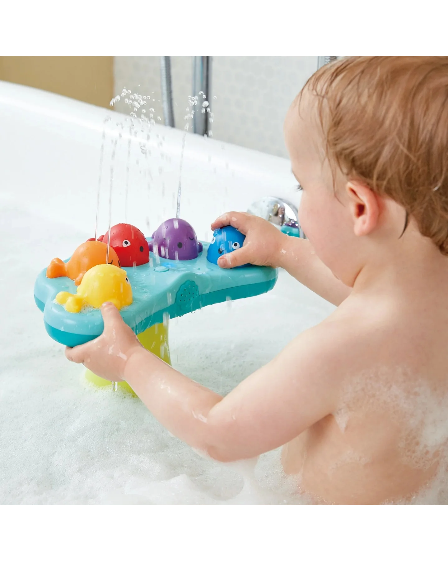 hape-musical-whale-fountain