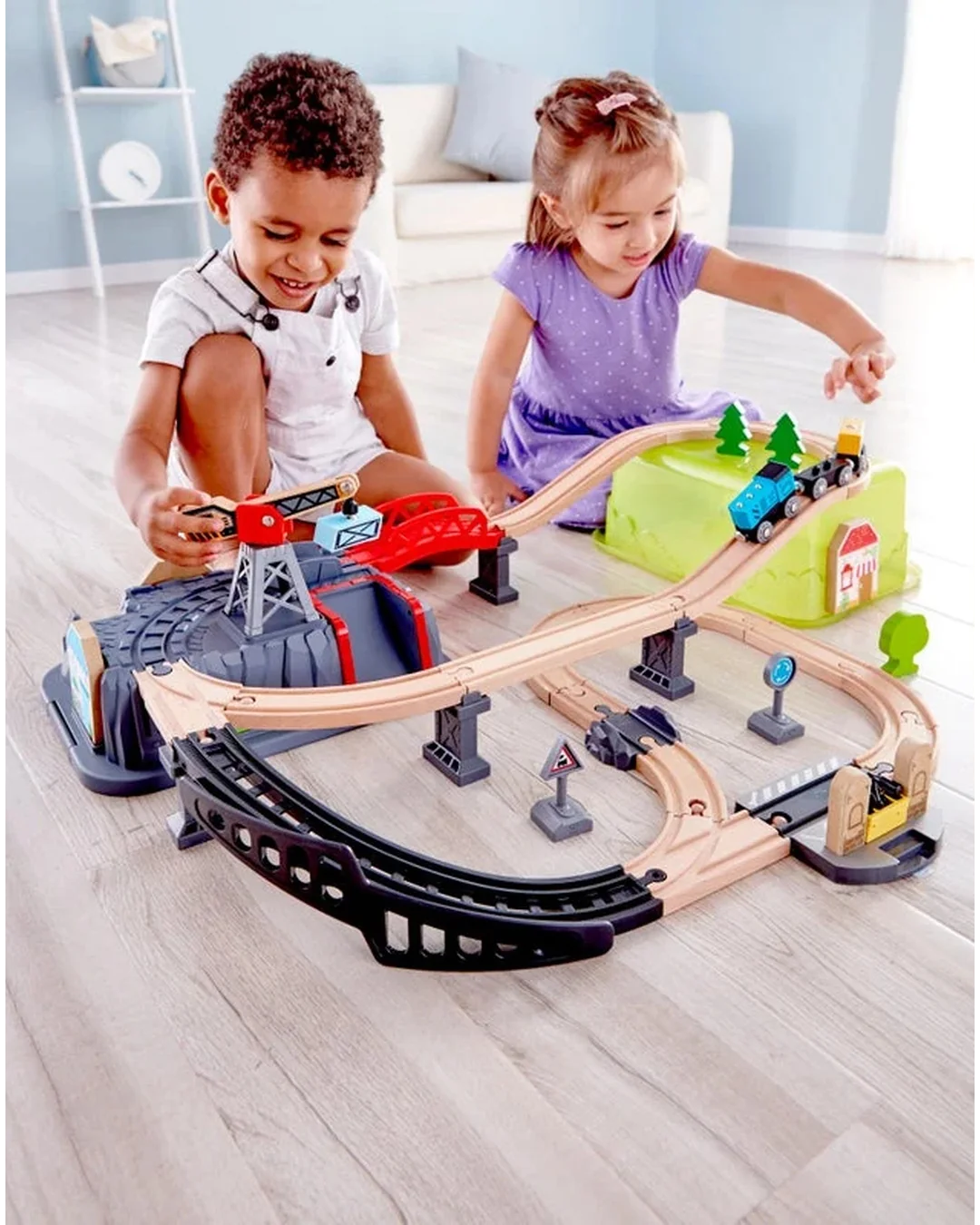 hape-railway-bucket-builder-set