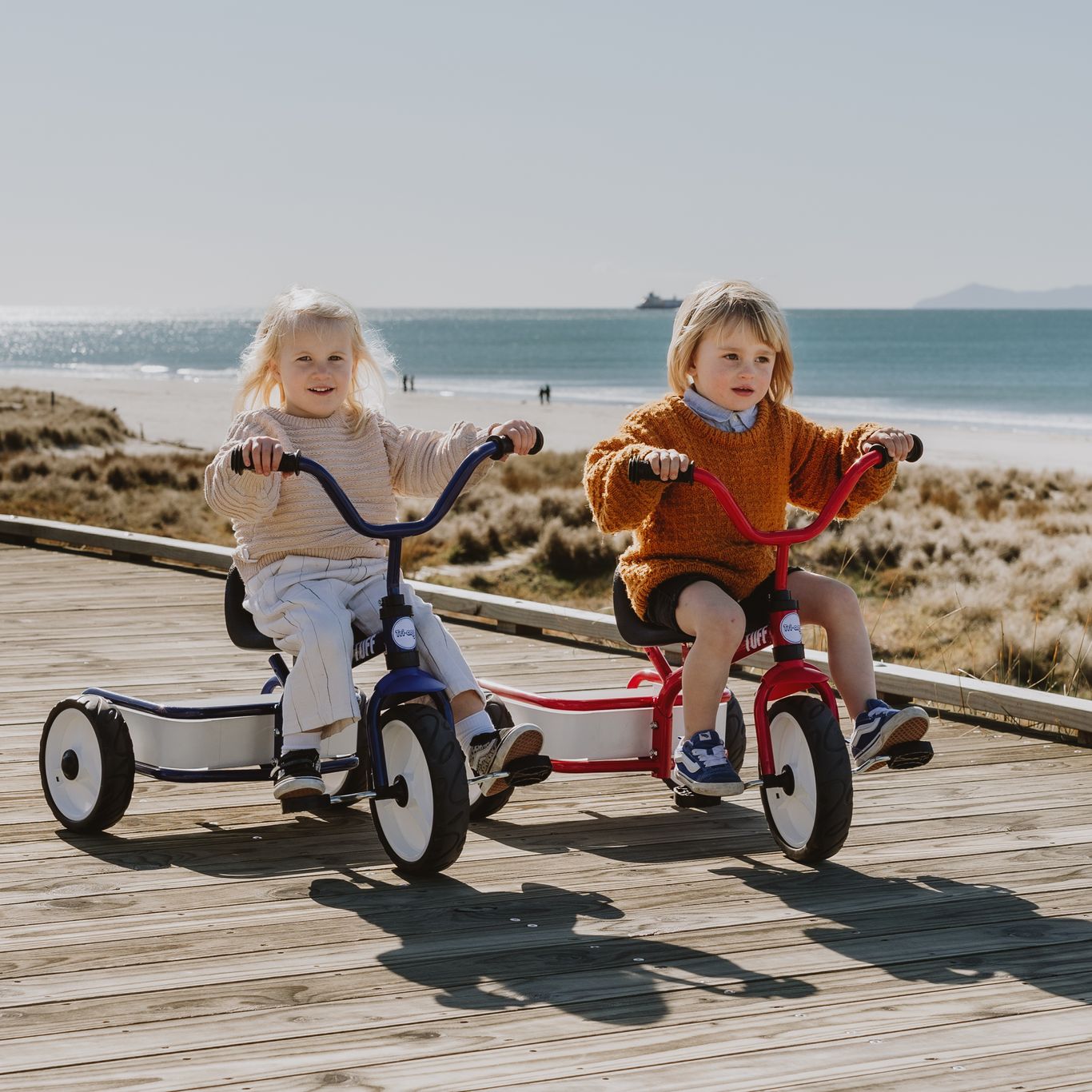 Tri-ang 2.0 Tuff Trike w Push Bar - Red
