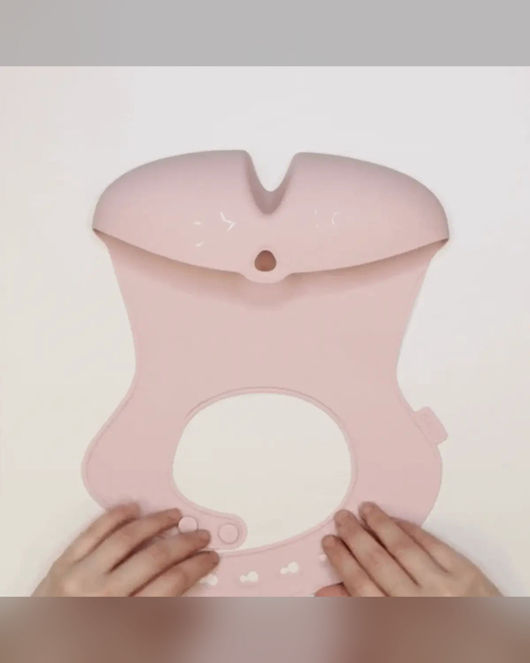 B.BOX Silicone Bib - Blush