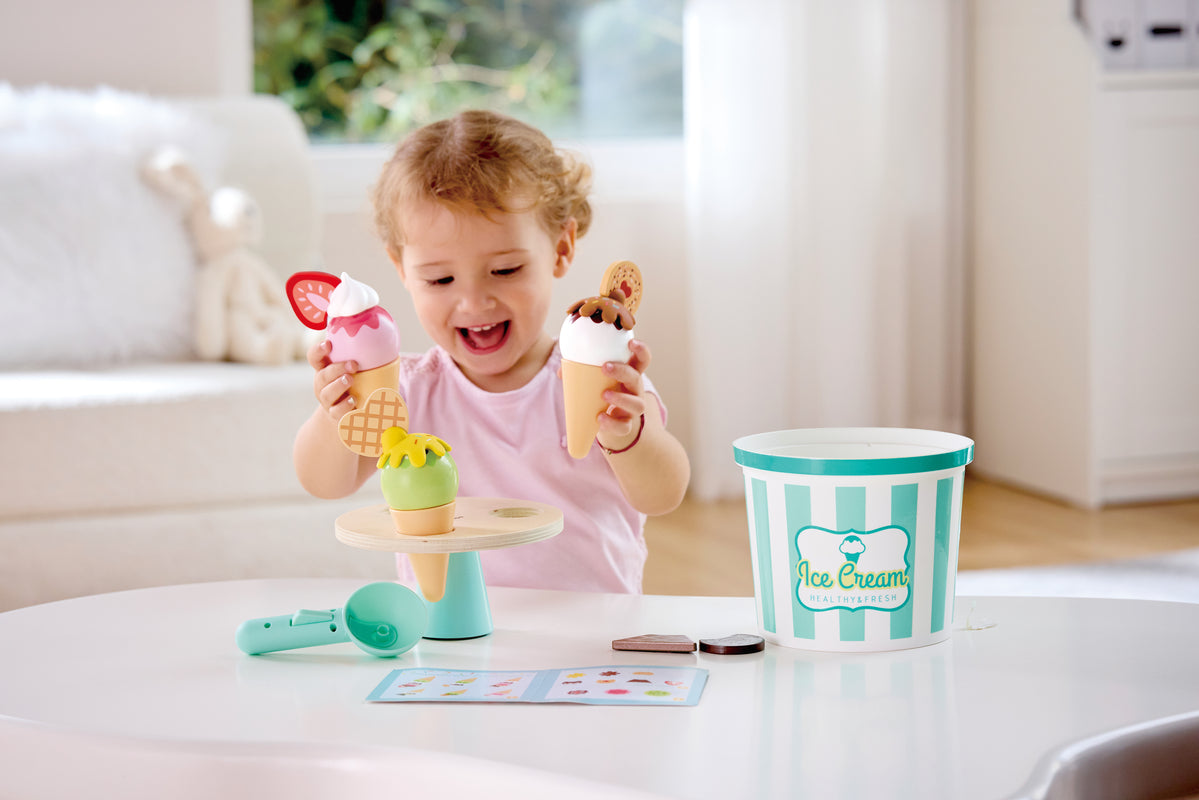 hape-scoop-and-serve-ice-cream-set