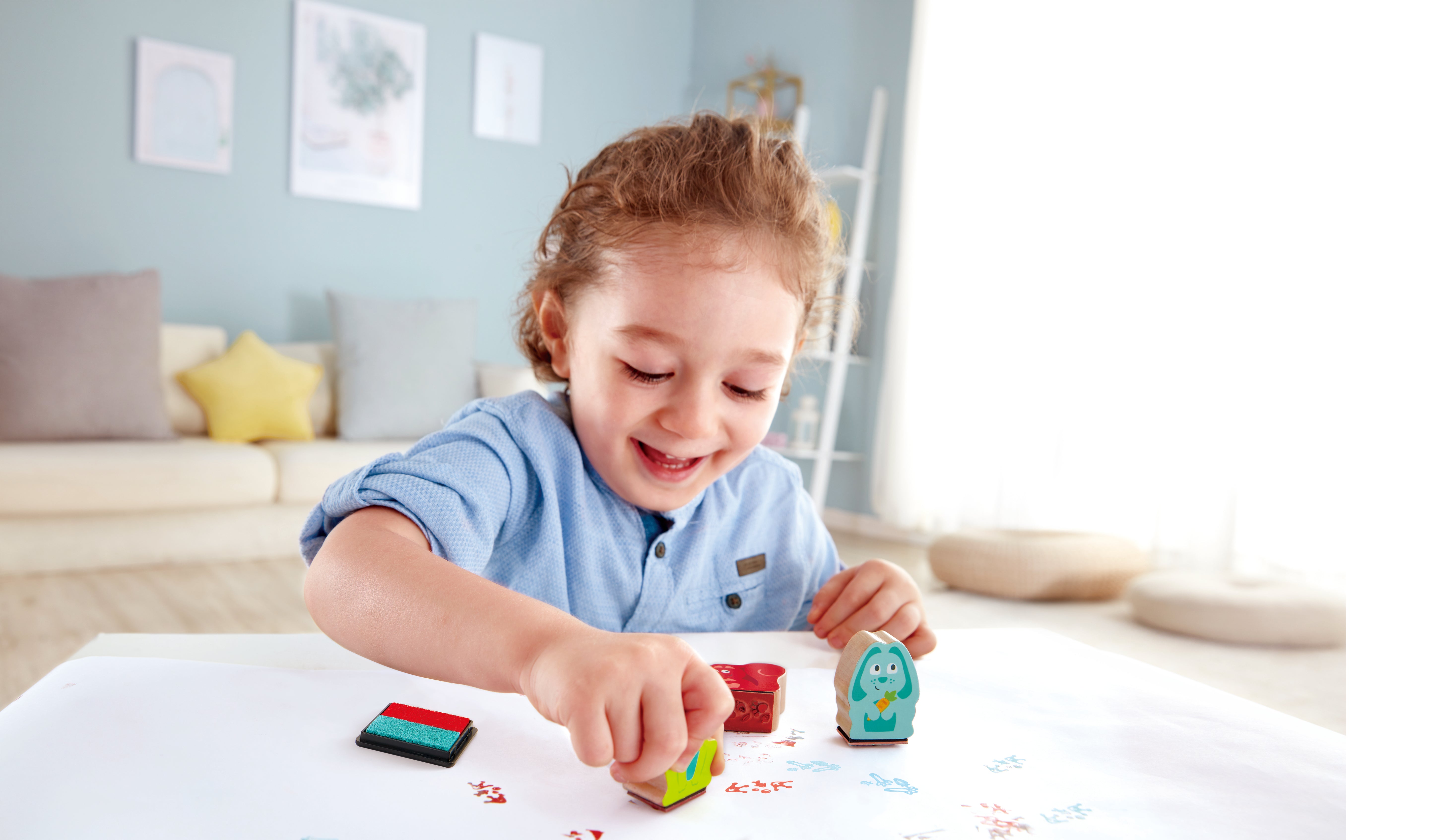 hape-pawprint-ink-stamps