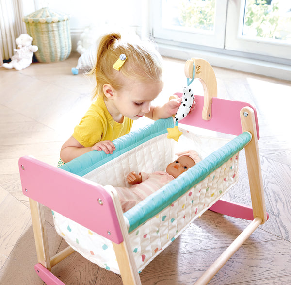 hape-sweet-dreams-dolls-bed