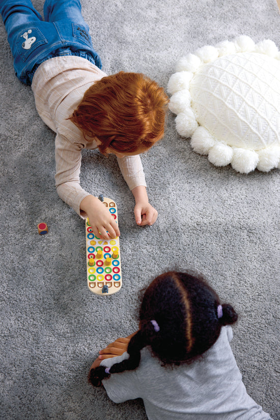 Hape Don’t Wake Up Cat! A fun balancing game
