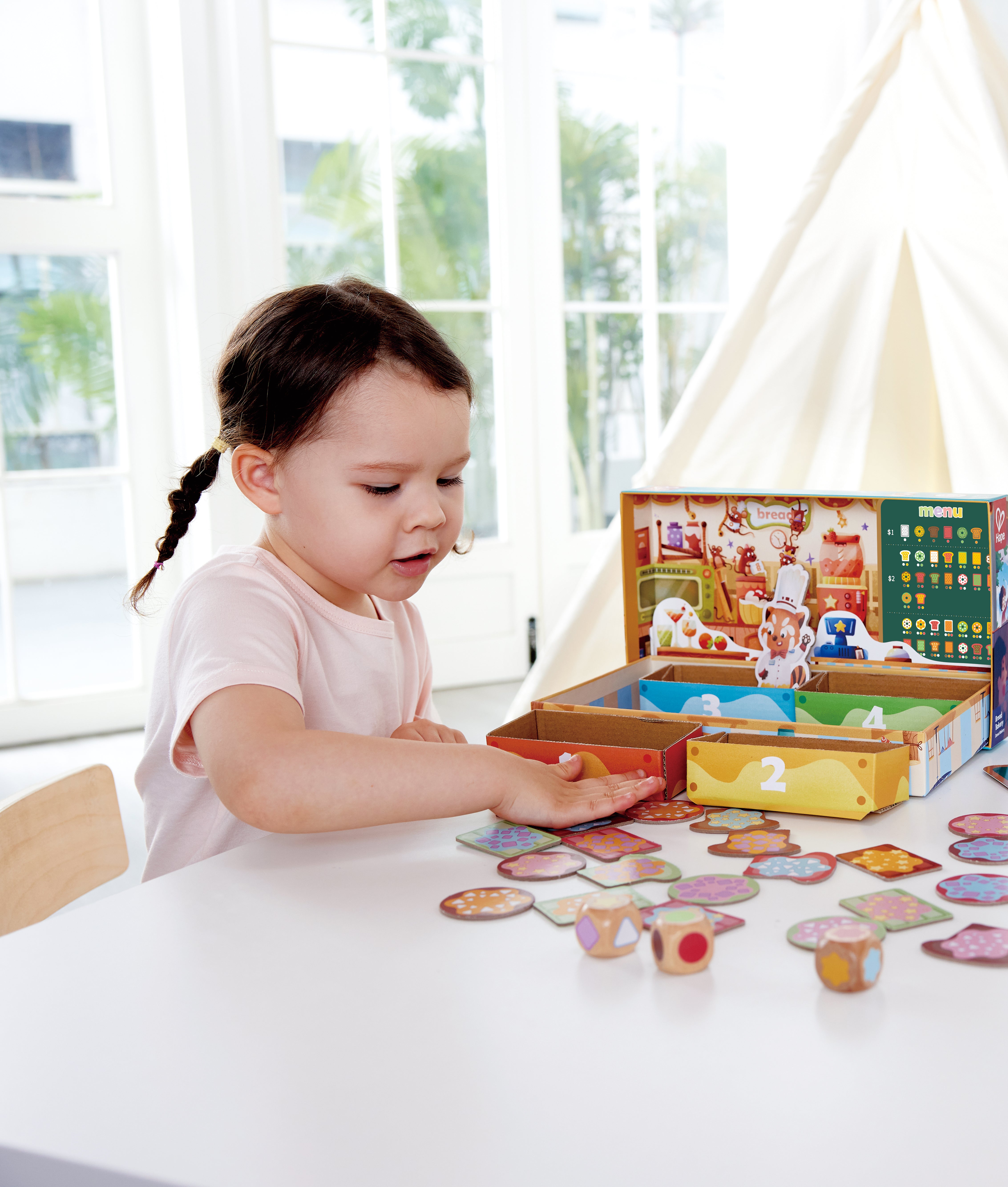 hape-tasty-treats-2-in-1-bakery-board-game