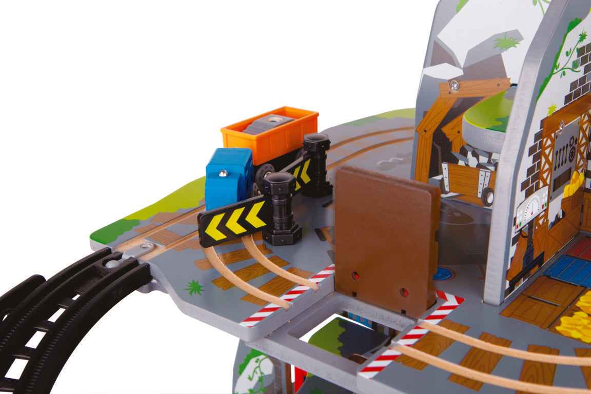 hape-mighty-mountain-mine