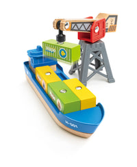 hape-cargo-ship-and-crane