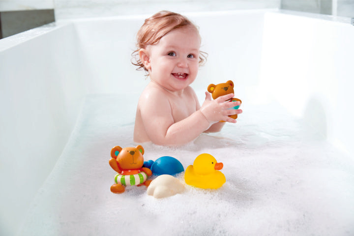 hape-teddy-and-friends-bath-squirts