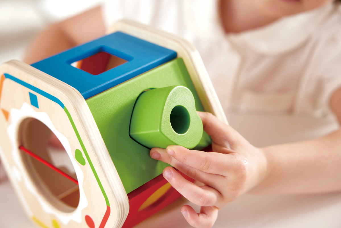 hape-wooden-wonder-shape-sorter