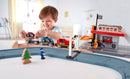 hape-race-car-transporter