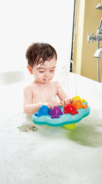 hape-musical-whale-fountain