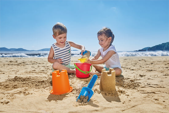 Hape 5-in-1 Beach Set