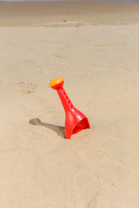 hape-rain-shovel-red