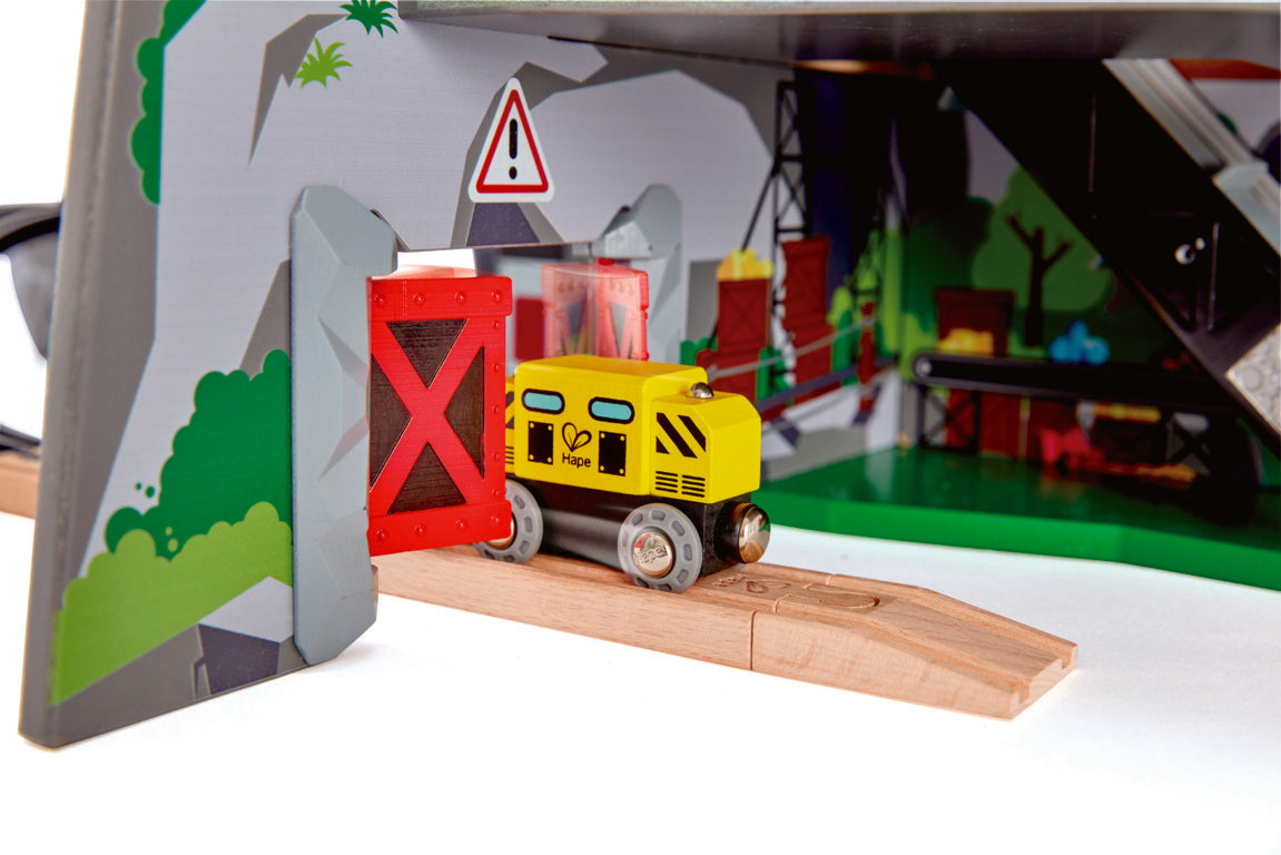 hape-mighty-mountain-mine