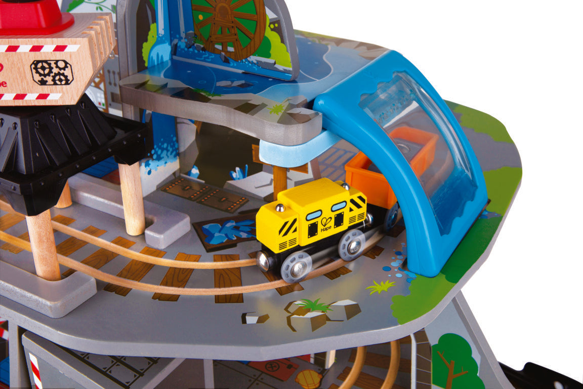 hape-mighty-mountain-mine
