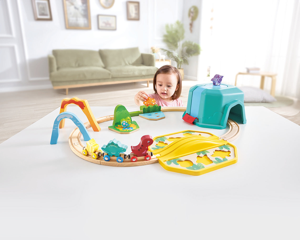 hape-dinosaur-train-bucket-set